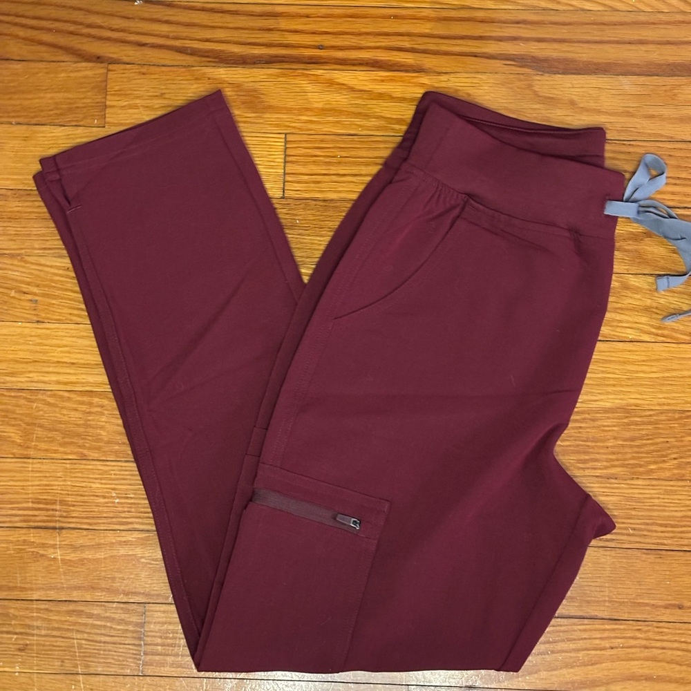 Figs High Waisted Yola Skinny Scrub Pants - Burgundy